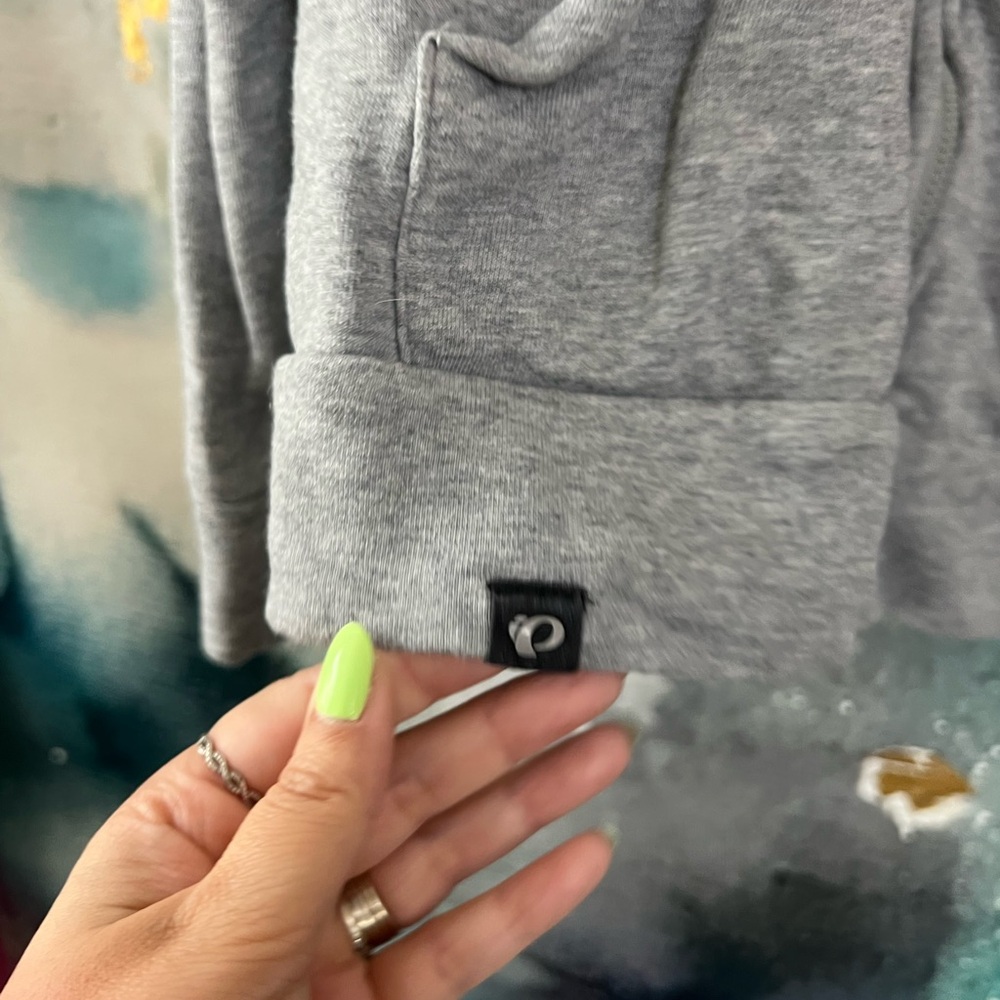 Pearl Izumi | Grey Hoodie - Picture 7 of 9